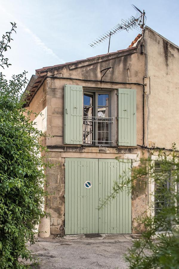 Arles Maison Petite Roquette Et Garage Exterior photo